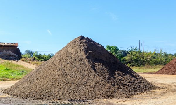 Black Dirt Delivery in Midland
