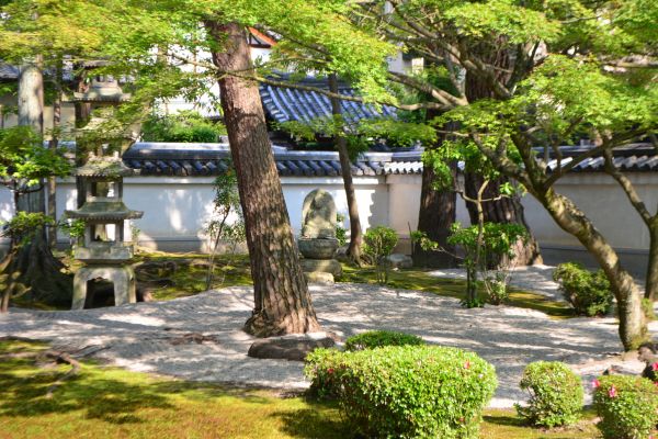 Zen Garden Landscaping in Midland