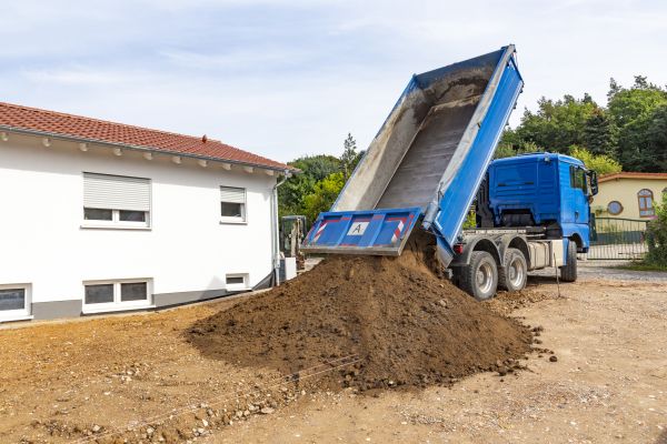 Garden Dirt Delivery in Midland